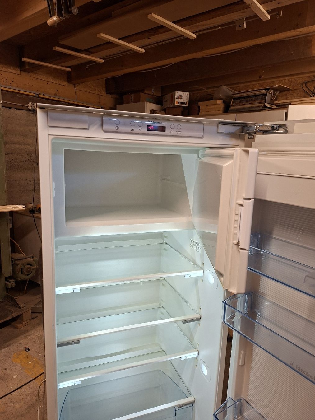 Electrolux Kühlschrank: Einbaukühlschrank CH Norm – Gebraucht aus Niederneunforn von alt_6ys5 2