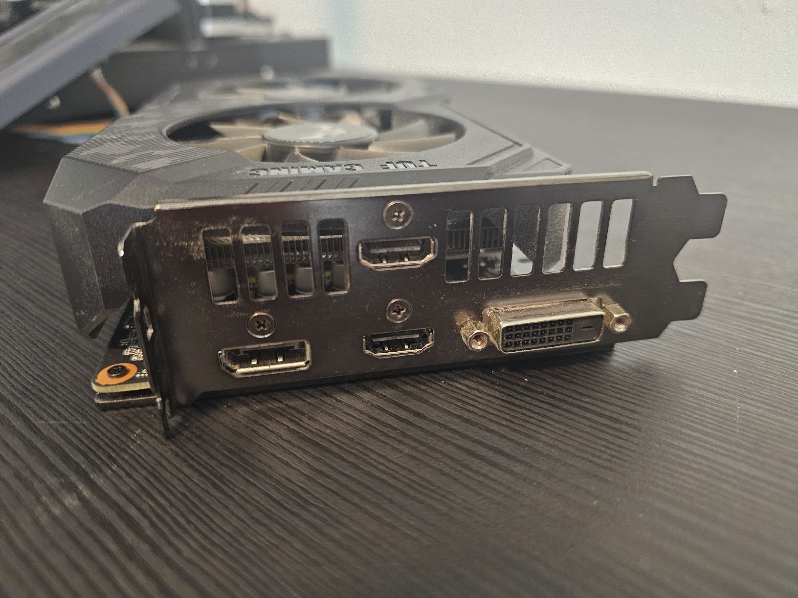 Asus Schede grafiche: Nvidia RTX2060 6GB ASUS TUF Gaming GPU – Usato da Sihlwald venduto da tij_2ftm 1