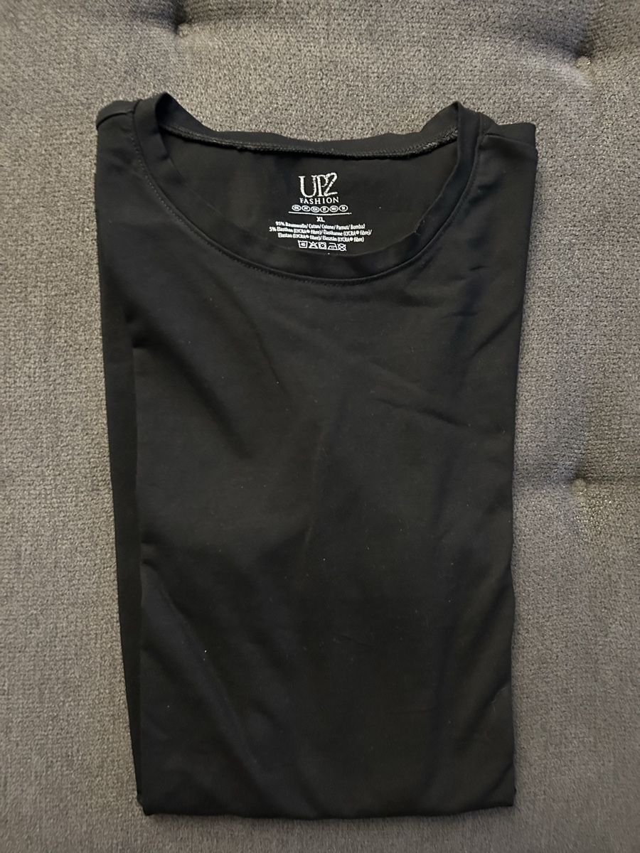 T-Shirts: Schwarzes T-Shirt Gr.XL – Gebraucht aus Buchs ZH von SegerLegende