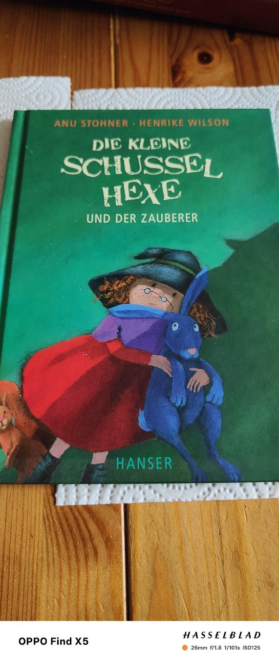 Libri: Die kleine Schusselhexe – Usato da Volken venduto da katz5