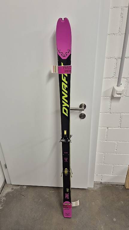 Skis: Dynafit DNA Pro Ski – D'occasion à Heiligkreuz (Mels) par PAA1414