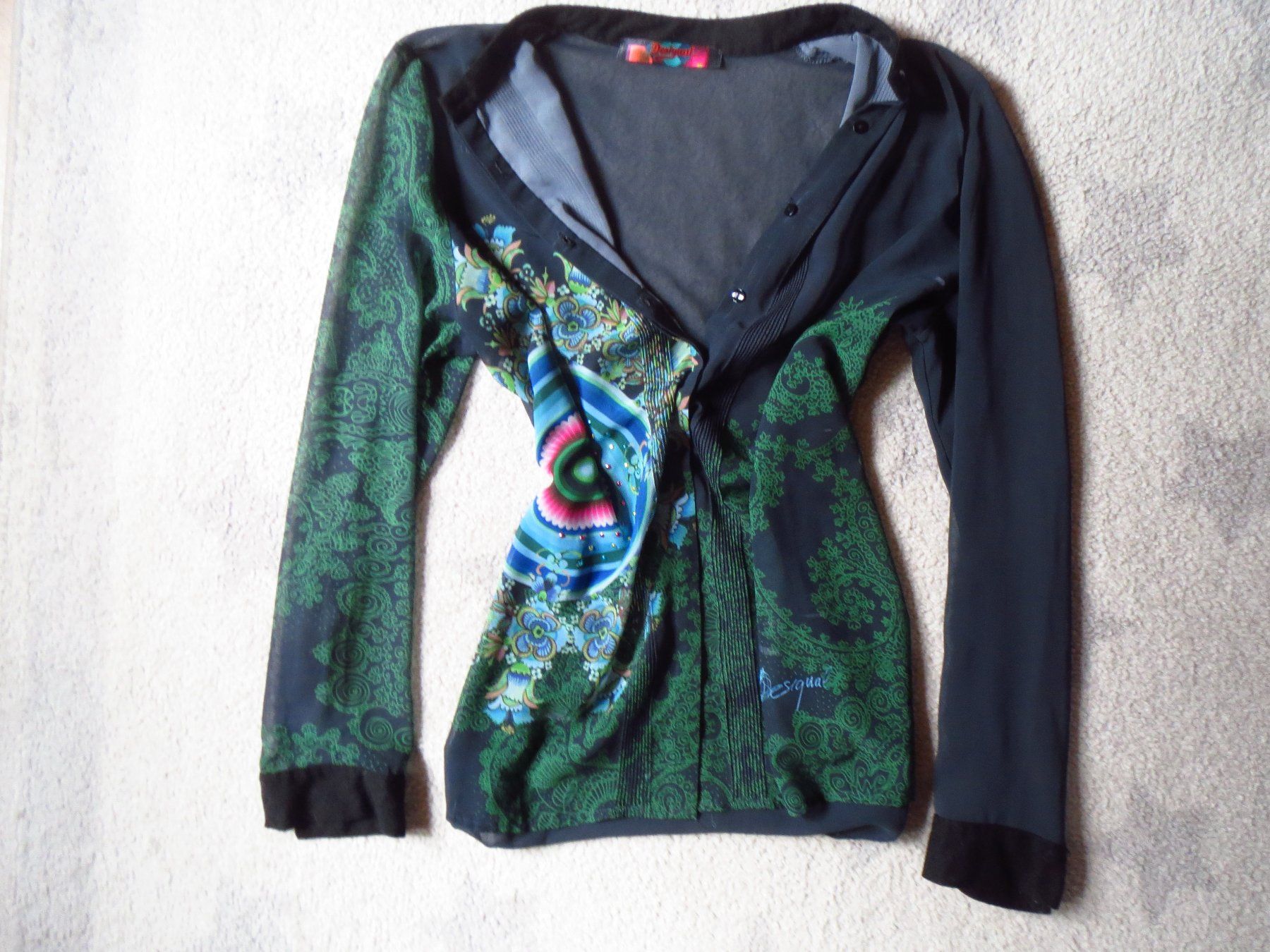 Desigual Blusen: spezielle DESIGUAL Damen Bluse – Gebraucht aus Kiental von Anna8702 2