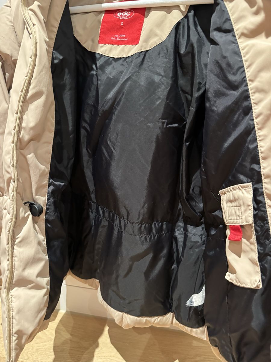 Esprit Giacche: Winterjacke, Grösse S, edc (by esprit) – Usato da Küsnacht ZH venduto da ToddyGinger 8