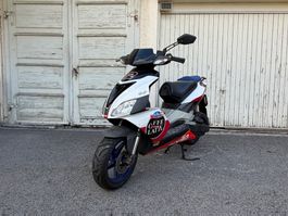 Aprilia SR 50 R Factory IE Tom Lüthi Roller Scooter