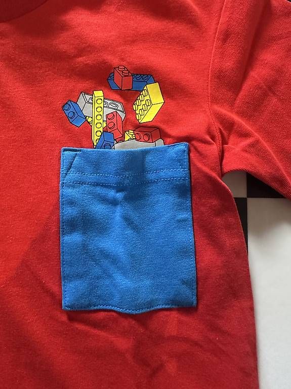 Adidas T-shirt: T-Shirt Lego x Adidas – Usato da Assens venduto da fabien1042 2