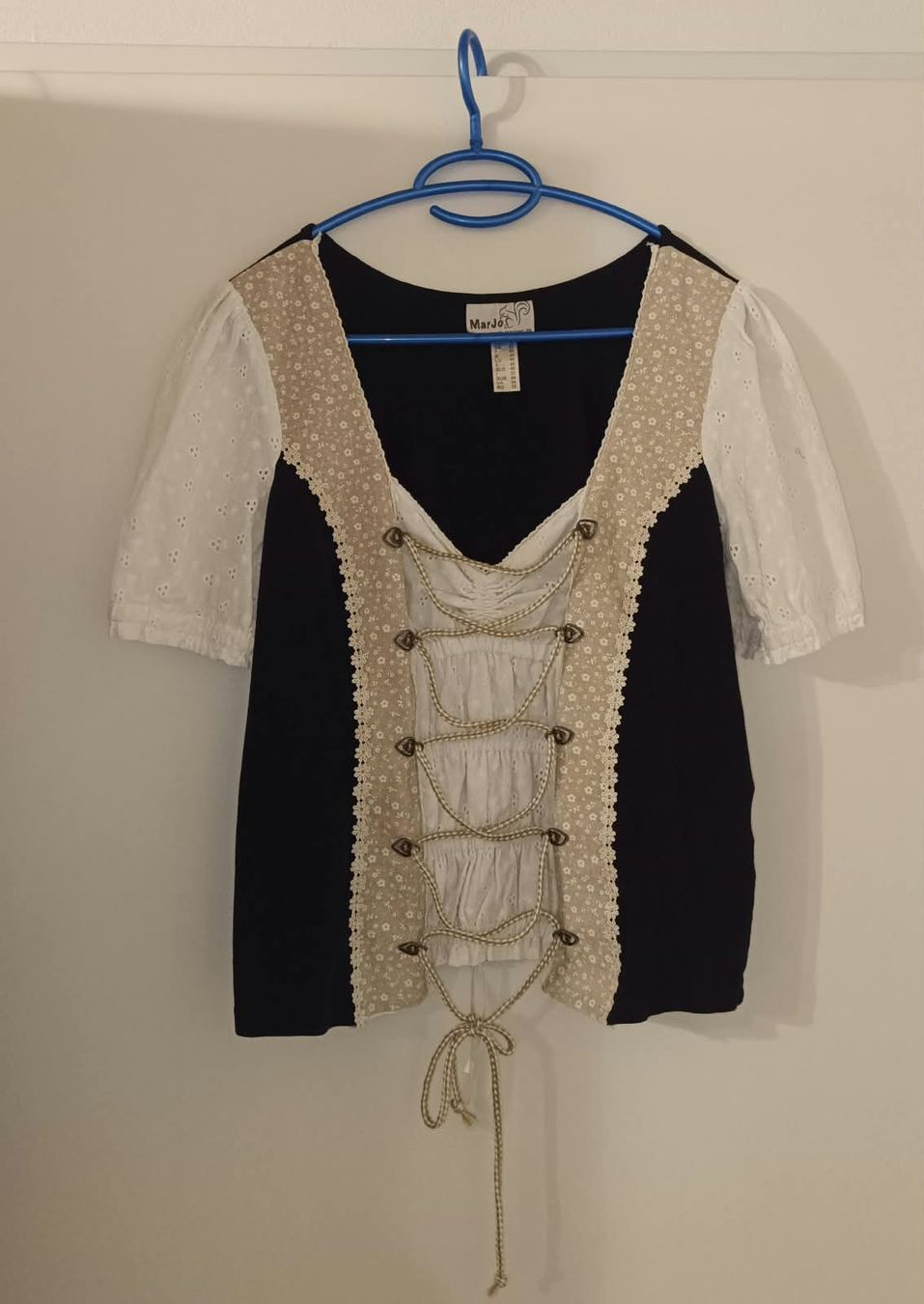 Blusen: Trachtenbluse – Gebraucht aus Reichenburg von __rebbi__ 2