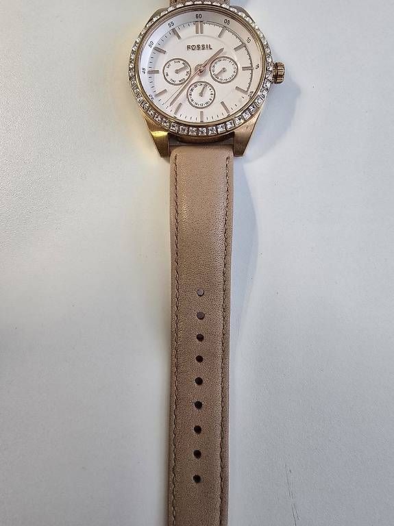 Orologi: Fossil Uhr altrosa mit Strass – Usato da Aesch BL venduto da nicole_g_ 3