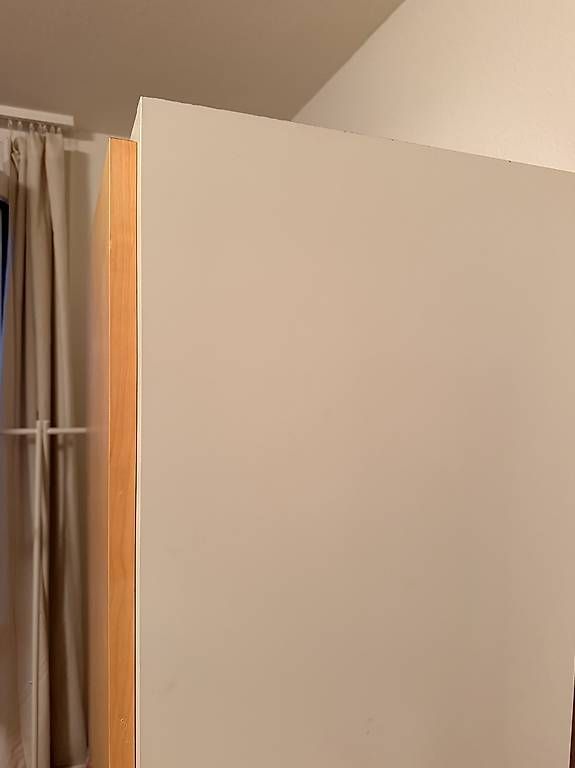 Schränke: Gratis Schrank / Stauraumschrank zu verschenken  – Gebraucht aus Zürich von Hackiko 1