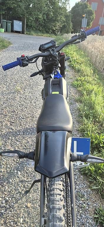 Enduro: Sur-Ron Light Bee mit Strassenzulassung. Kein Tausch. – Usato da Wangen ZH venduto da Mozzo2 2