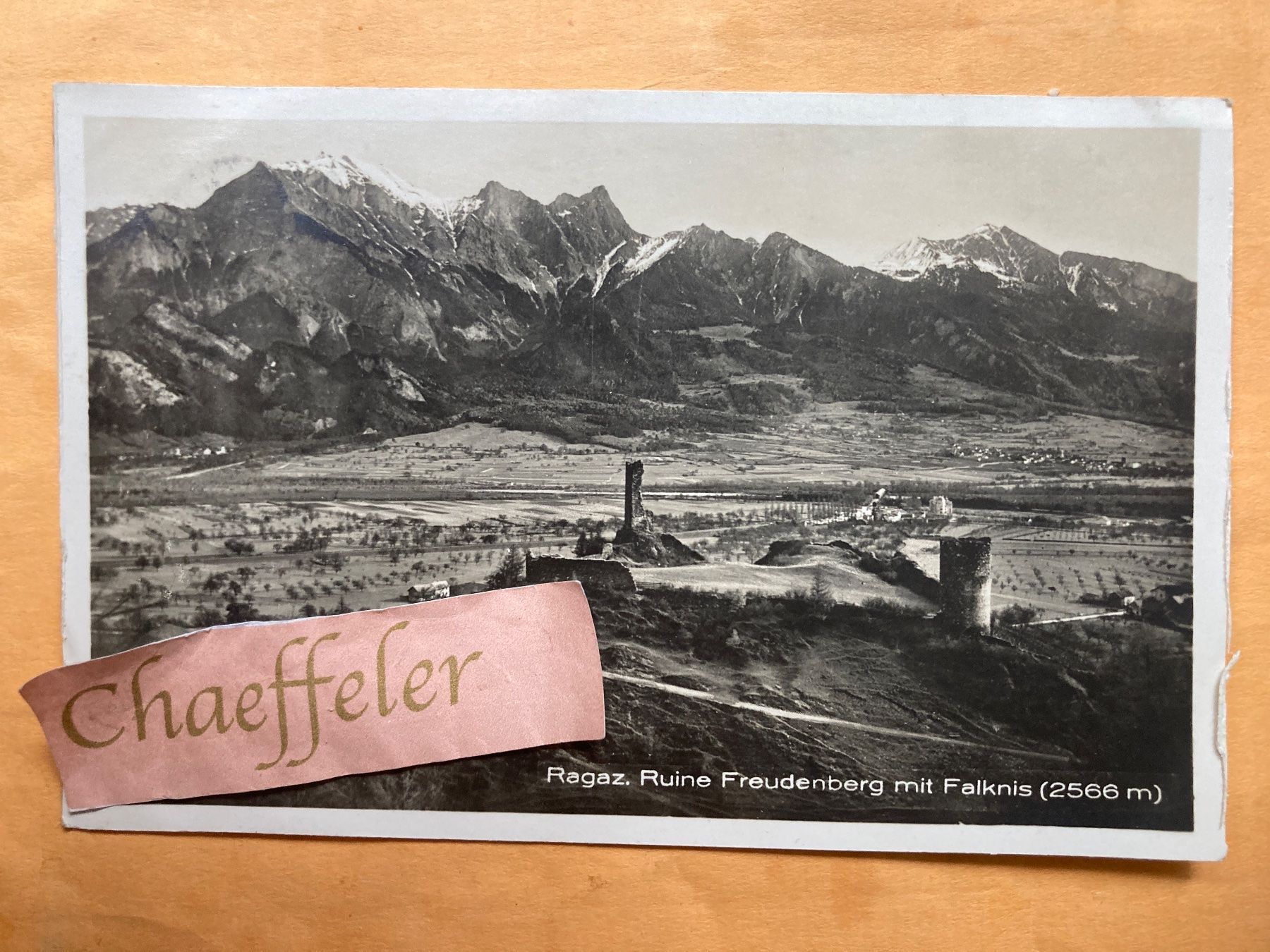 Cartoline postali: 1926  Ragaz. Ruine Freudenberg mit – Usato da Zürich venduto da Chaeffeler