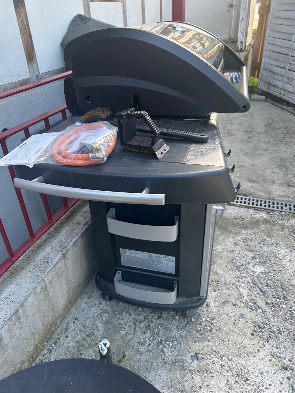 Griglie: Campingaz 4-Brenner Gasgrill mit Abdeckung – Usato da Mühledorf SO venduto da Dania77 2