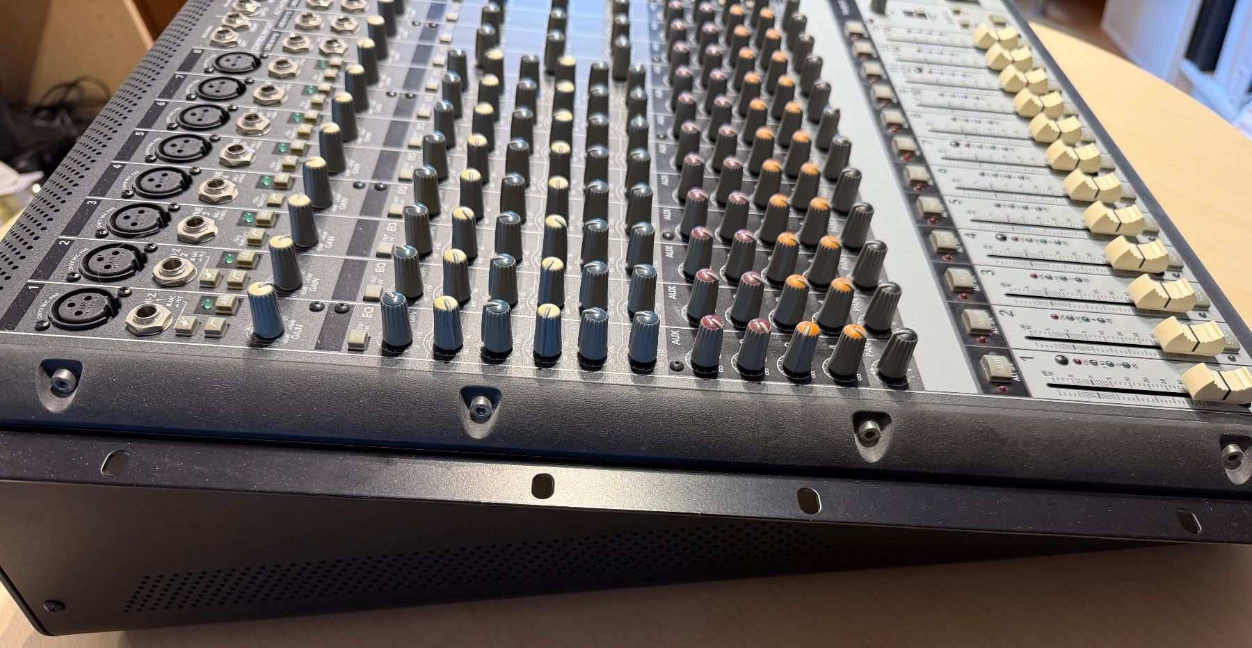 Mackie Platines de mixage: Mackie Onyx 1620 – D'occasion à Eiken par RicardoGepetto 2