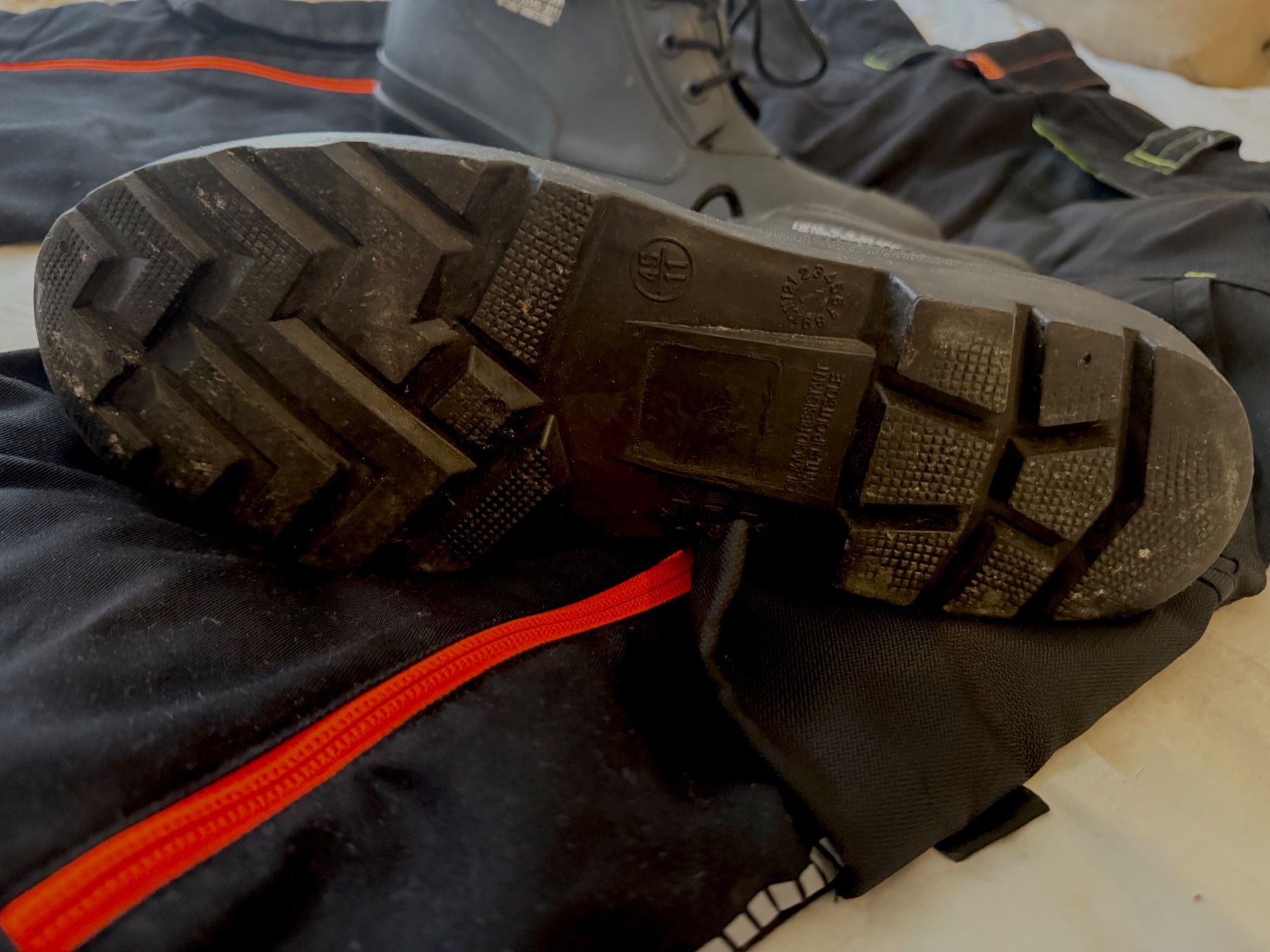 Scarpe da uomo: Sicherheitsschuhe – Usato da Zürich venduto da guille.arg 2