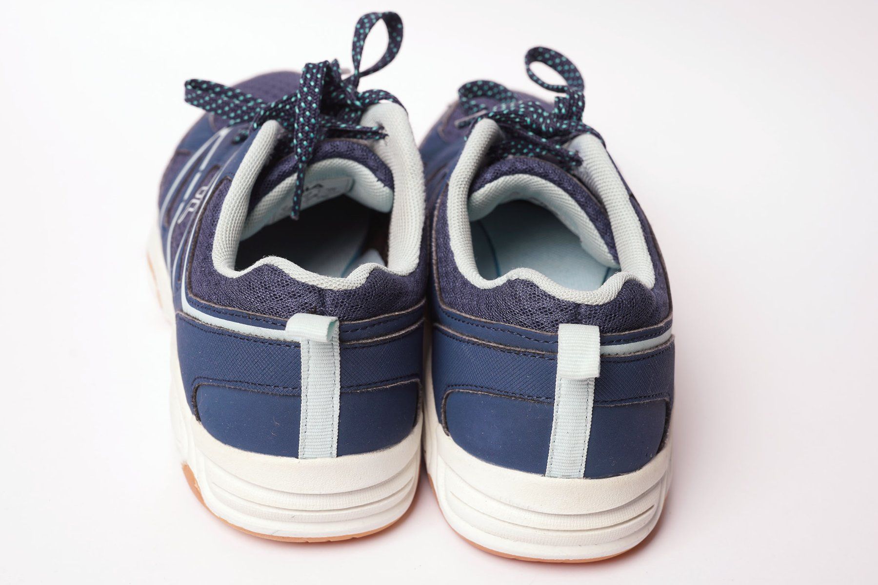 Fila Scarpe da donna: Fila Turnschuhe Gr. 37, neuwertig – Nuovo (secondo la descrizione) da Buochs venduto da chicco64 7