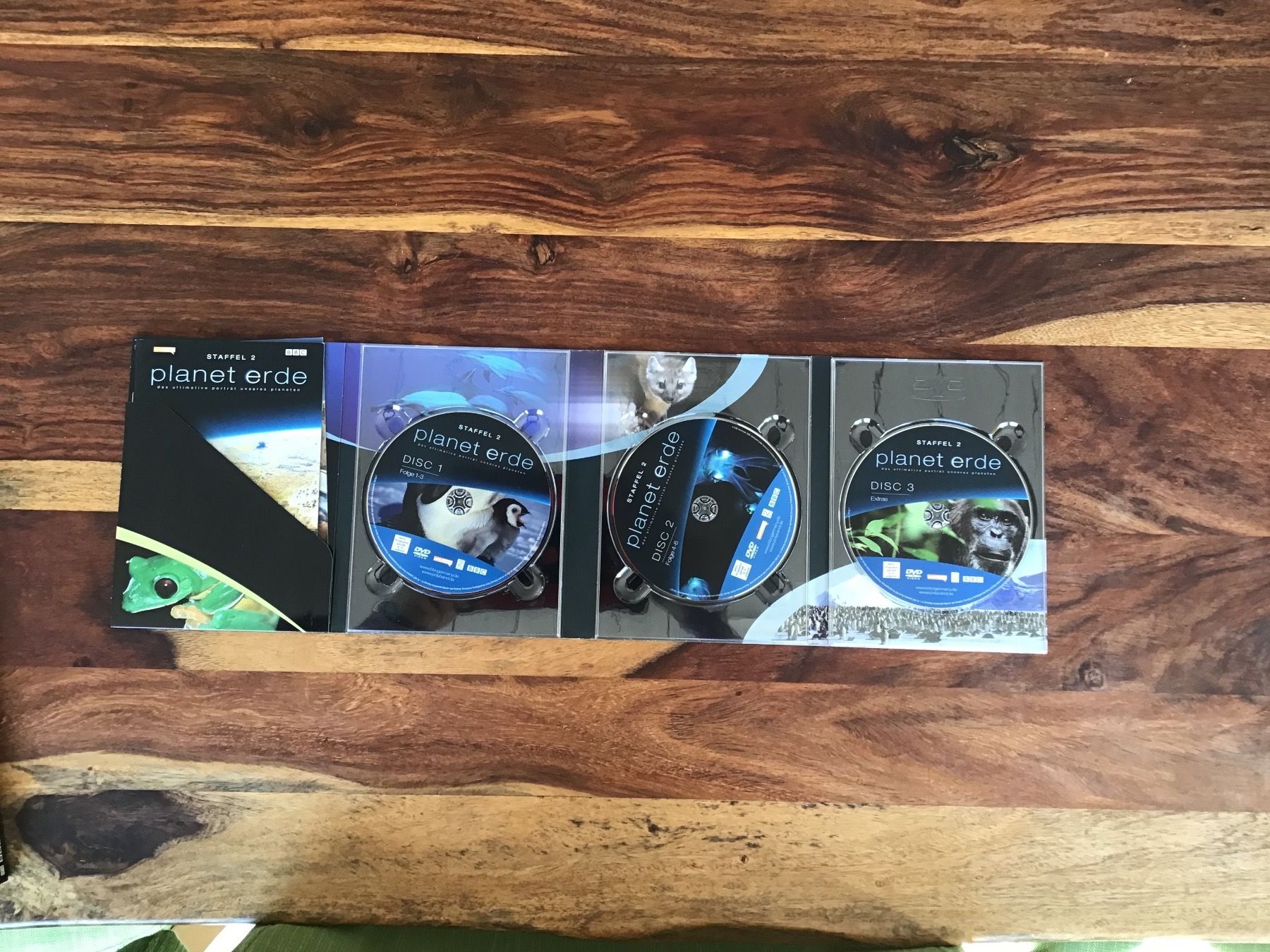Tous les DVDs: DVD Planet Erde Staffel 1 & 2 von BBC – D'occasion à Giswil par Pingu109 3