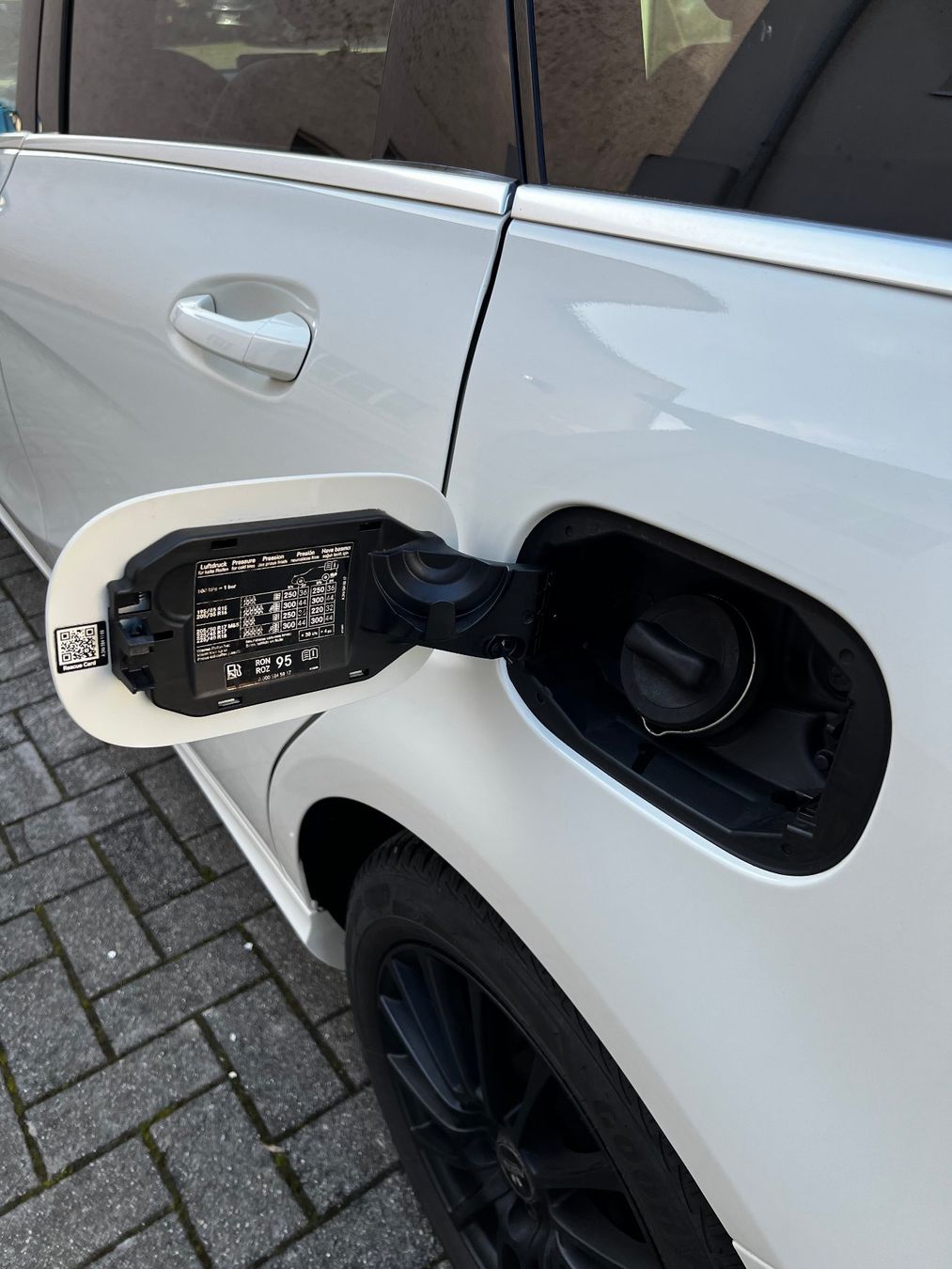 Mercedes-Benz Automobili: Mercedes-Benz B 180 Style – Usato da Koblenz venduto da WowPrinzip 9