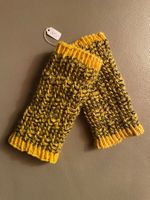 HANDGESTRICKTE PULSWÄRMER / HANDSTULPEN AUS WOLLE - MOHAIR