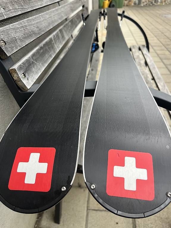 Skis: Stöckli Laser SL 165 cm – Gebraucht aus Tumegl/Tomils von Ociriluem 3