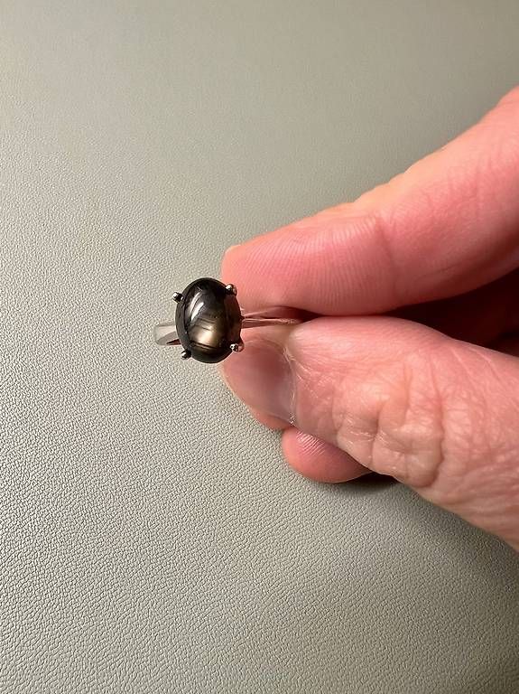 Anelli: Silberring mit schwarzem Stein (Onyx) – Usato da St. Niklausen LU venduto da Mimmi86 1