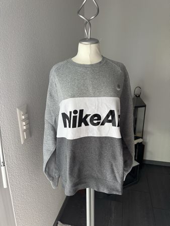 Nike Pullover Grau Weiss Herren Grösse L guter Zustand