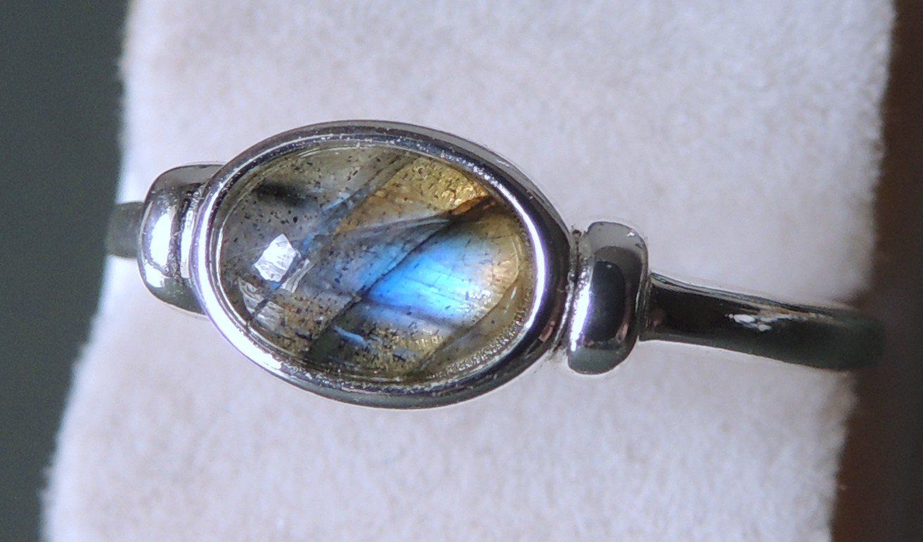 Ringe: TARA STYLE rhodinierter Silber 925 Fingerring mit Labradorit – Neu (gemäss Beschreibung) aus Waldenburg von schaller707