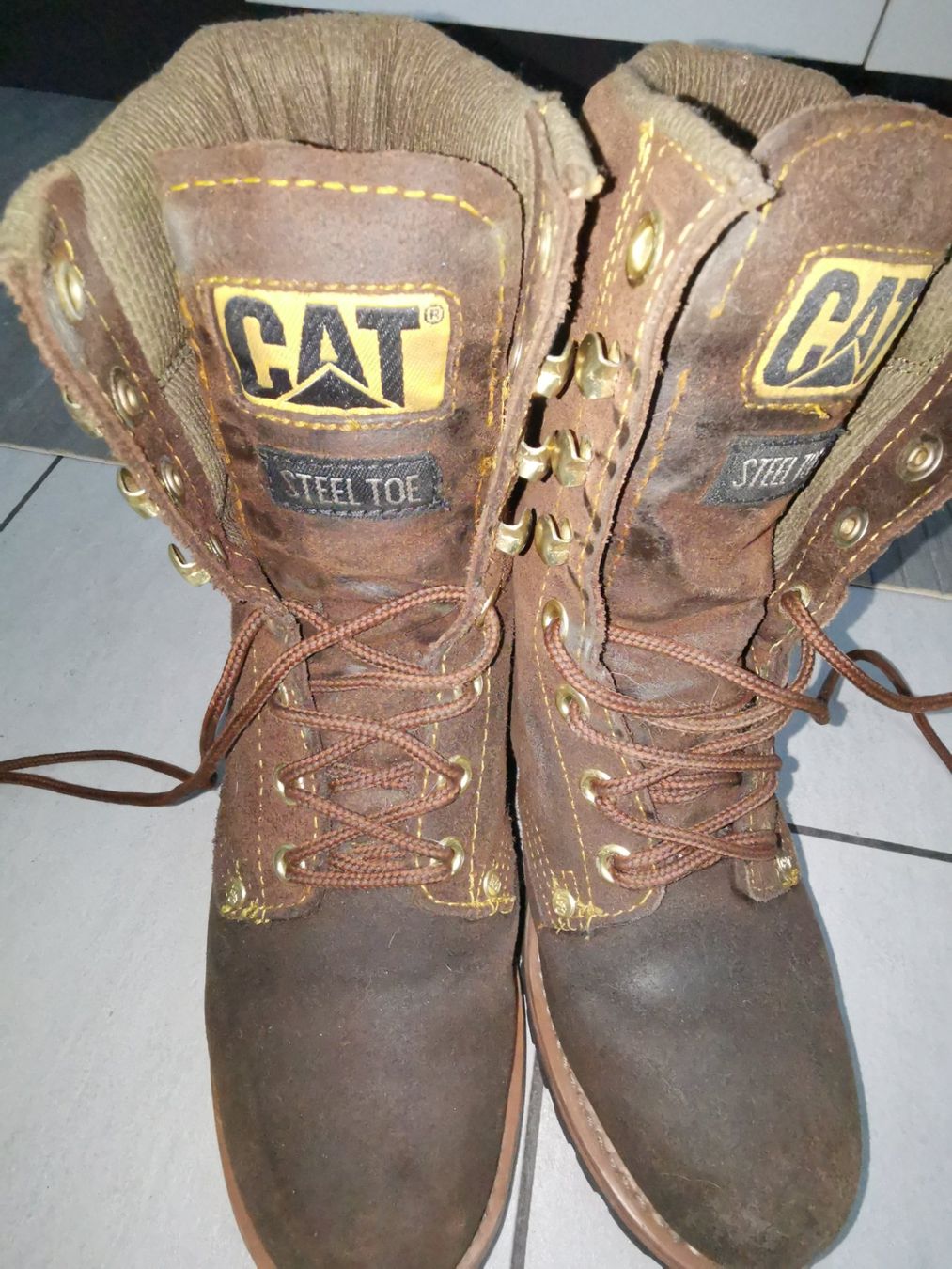Caterpillar Scarpe da donna: CATERPILLAR STIEFEL DAMEN GRÖSSE 37 – Usato da basel venduto da lupettone 1