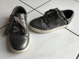 Chaussures baskets fille pointure 33