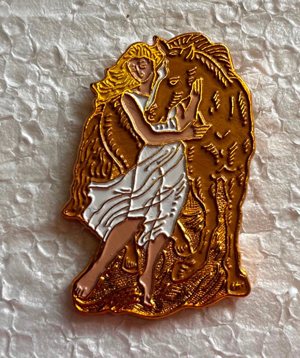 Placchette & Badge: Pin Simone Erni - Frau mit Pferd – Usato da Obernau venduto da Wgnom