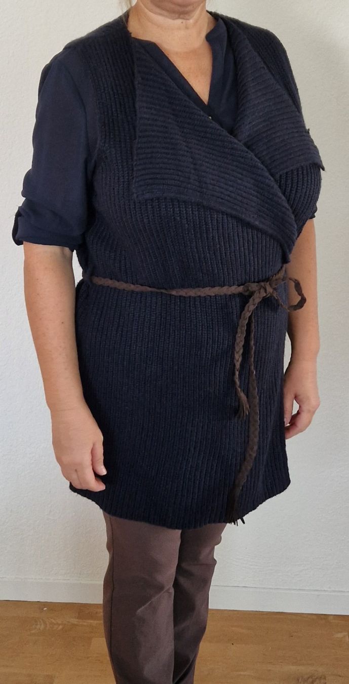 Gilet & Giacche senza maniche: Strickweste, Gr. XL – Usato da Muri b. Bern venduto da mlu_vgj7
