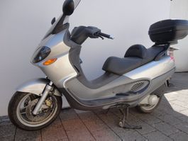 Piaggio X9-125 ab 16 Jahren fahrbar 11kW