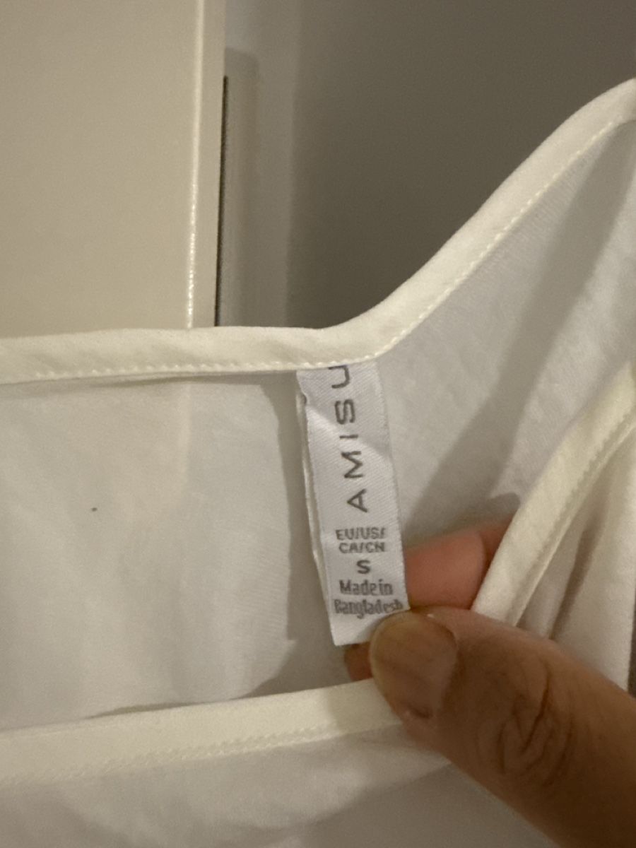 Tops: Amisu satin like singlet  – Neu (gemäss Beschreibung) aus Genève von hai_2rp8 1