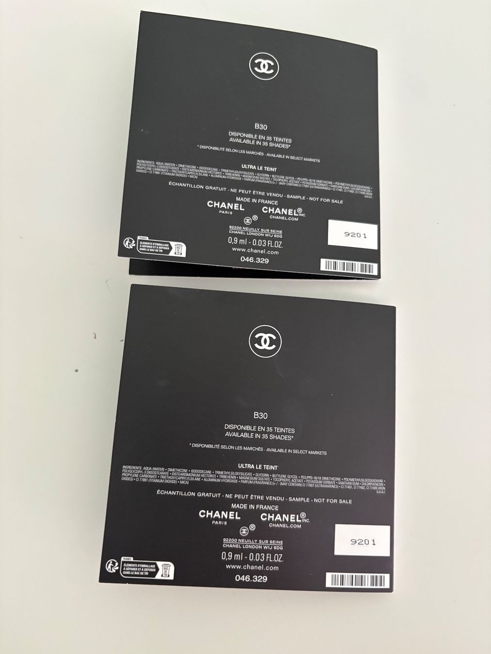 Chanel Maquillage: CHANEL Ultra Le Teint Foundation 2x Samples – Neuf avec emballage d'origine à Muzzano par Sidney_3 1