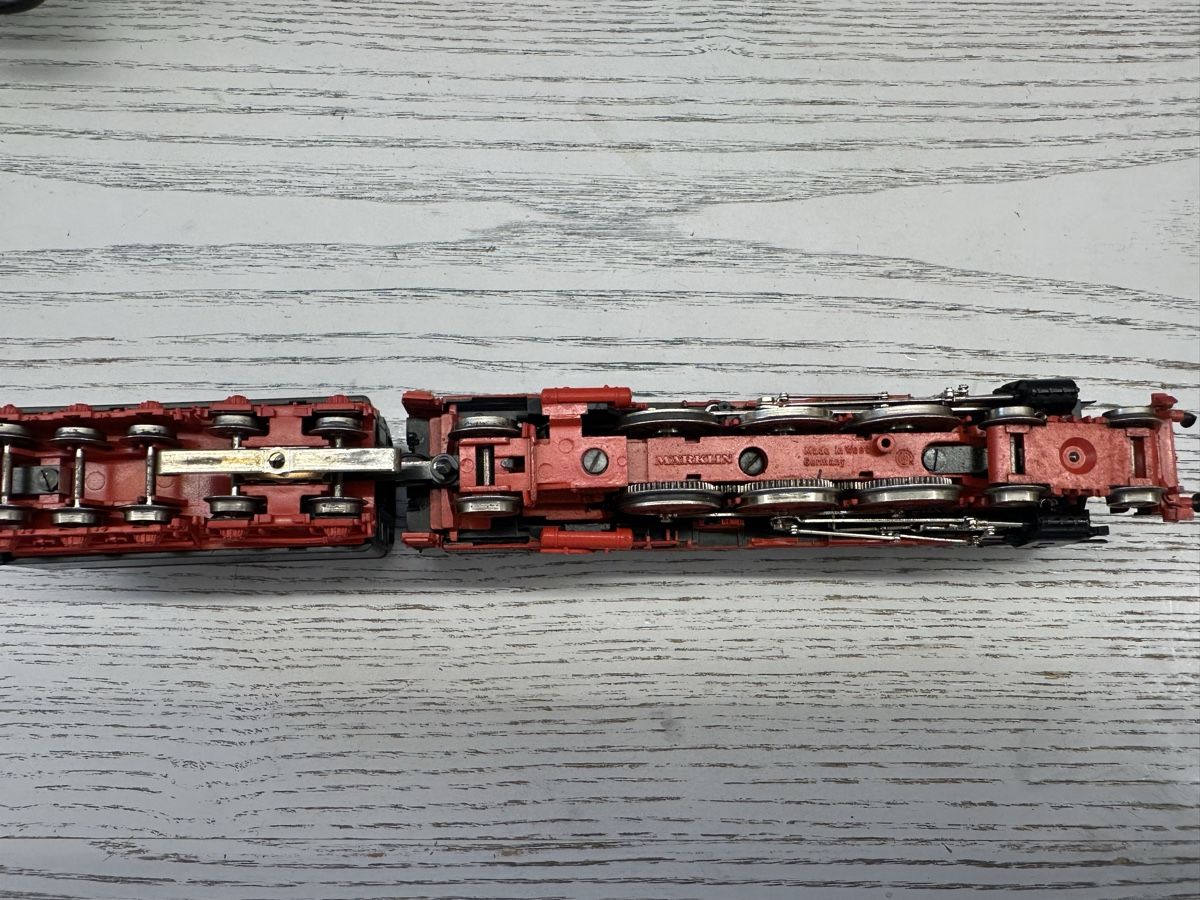 Märklin Modellini di ferrovie: Märklin 3310 DB BR 012  – Usato da Lupsingen venduto da New-Haven 6