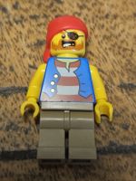 lego figurine twn332 Pirate Man