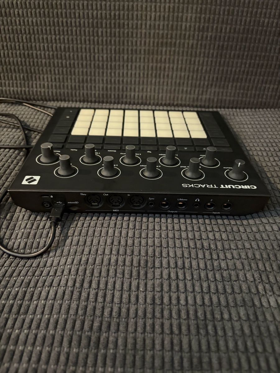 Novation Musikinstrumente: Novation Circuit Tracks – Gebraucht aus Schaffhausen von ram_667r 2
