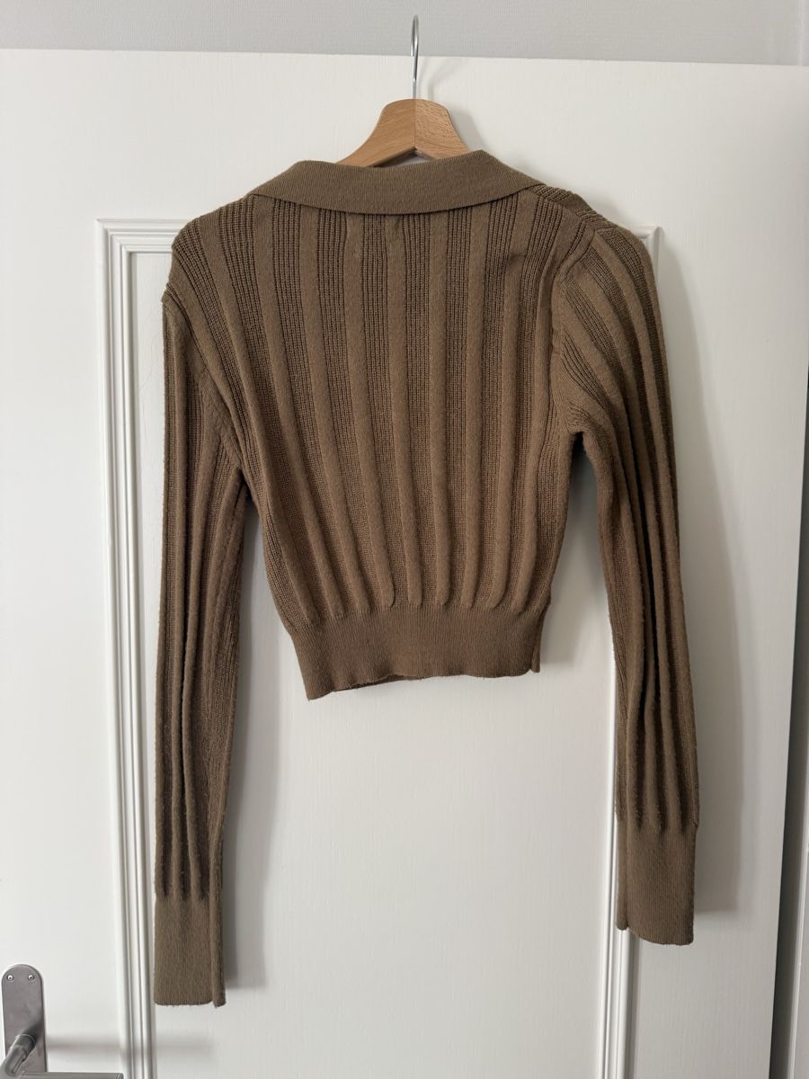 Pulls & Sweat-shirts: Brauner Pullover, grösse SXS – D'occasion à Zürich par sir_92jr 1
