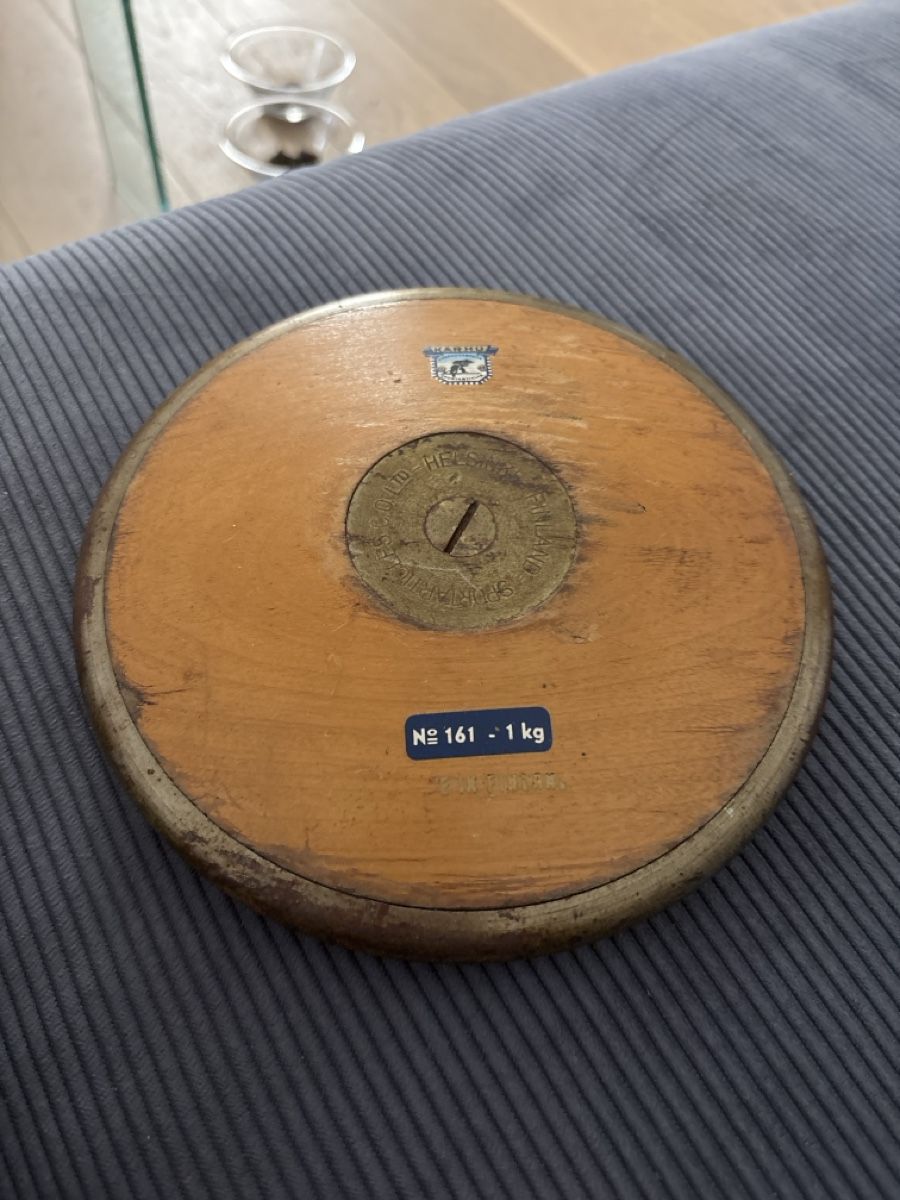 Tutti le monete: Disque à lancer olympique 1 kg 1952 – Usato da Estavayer-le-Lac venduto da bde_mc5x
