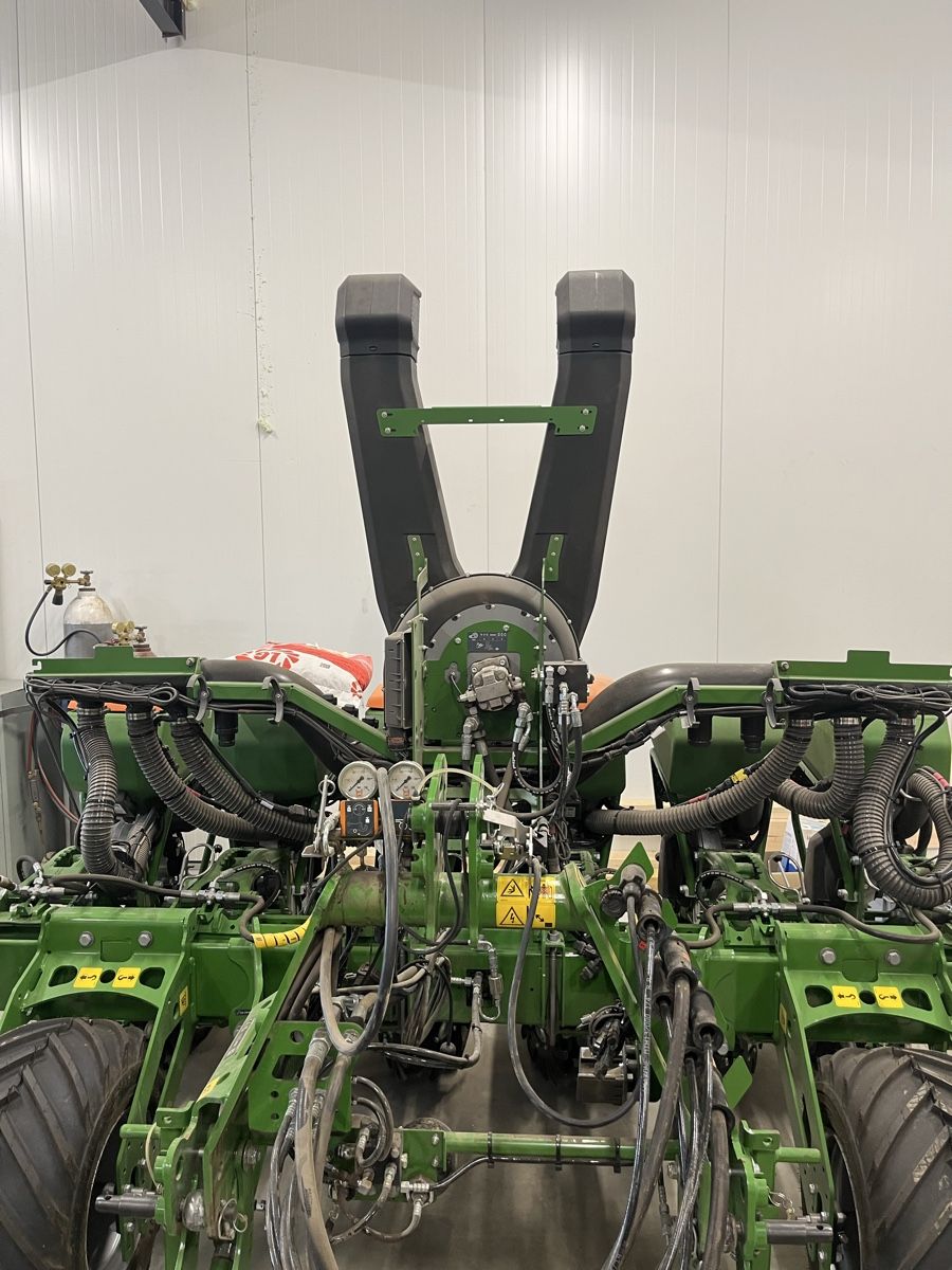 Amazone Toutes les machines: Amazone Precea 4500-2-cc – D'occasion à diemerswil par HofmannFarm-Service 4