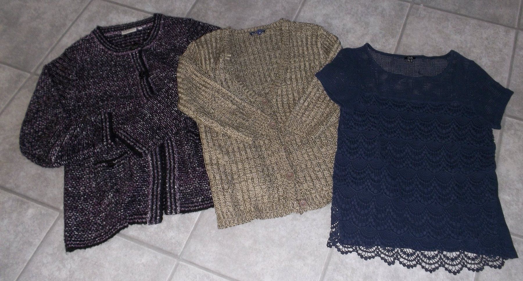 Kleiderpakete: 10 teiliges Damenkleiderpaket Grösse M – Gebraucht aus Kaltbrunn von Cindy99