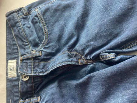 Cerruti Jeans praktisch neu Grösse 33