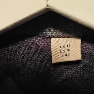 Giacche: Neuwertige Burberry Übergangsjacke – Usato da Liesberg venduto da Chroetli5 2