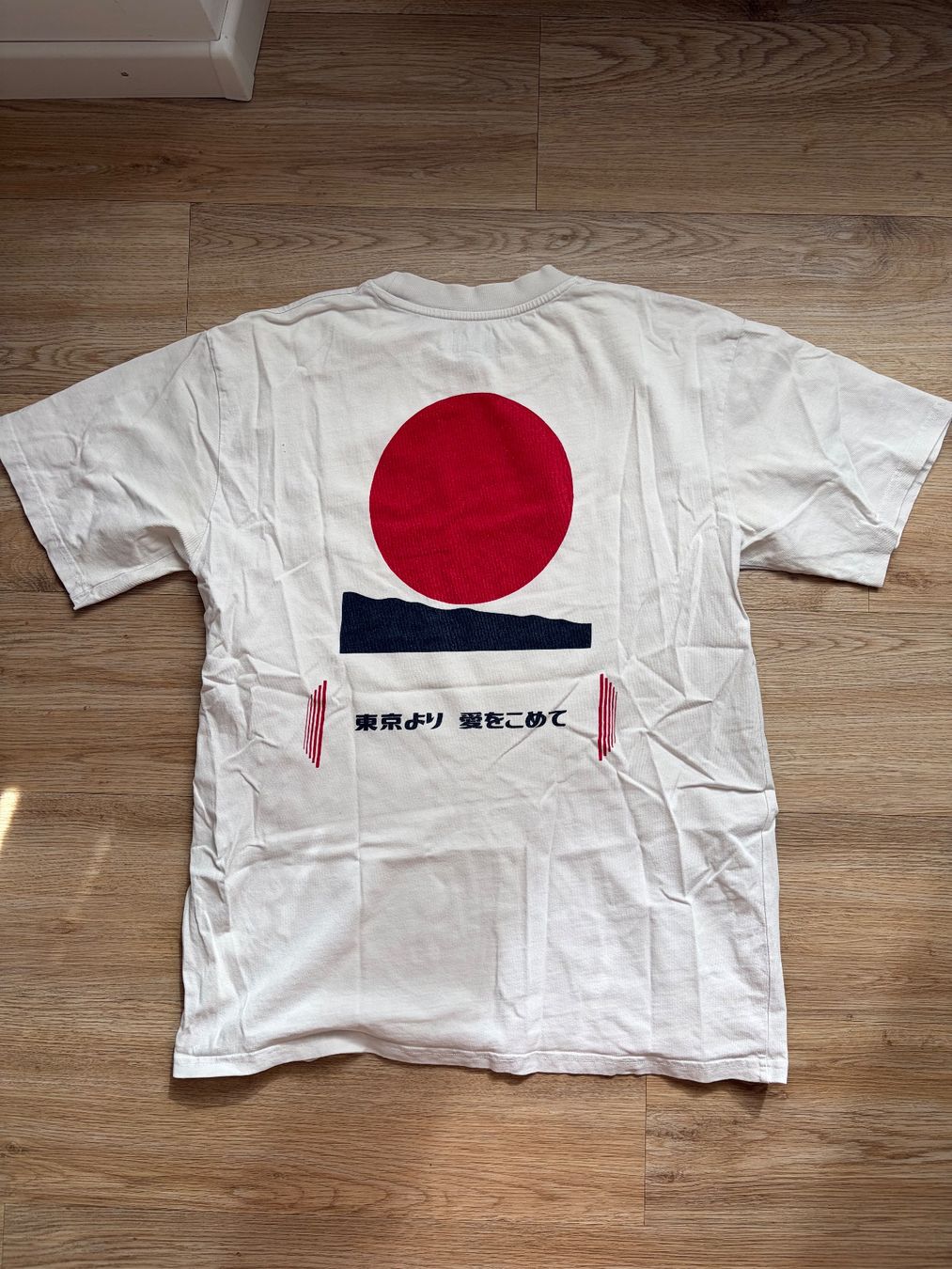 Edwin T-shirts: T-shirt Edwin blanc, taille M – D'occasion à Delémont par Nico2800 2