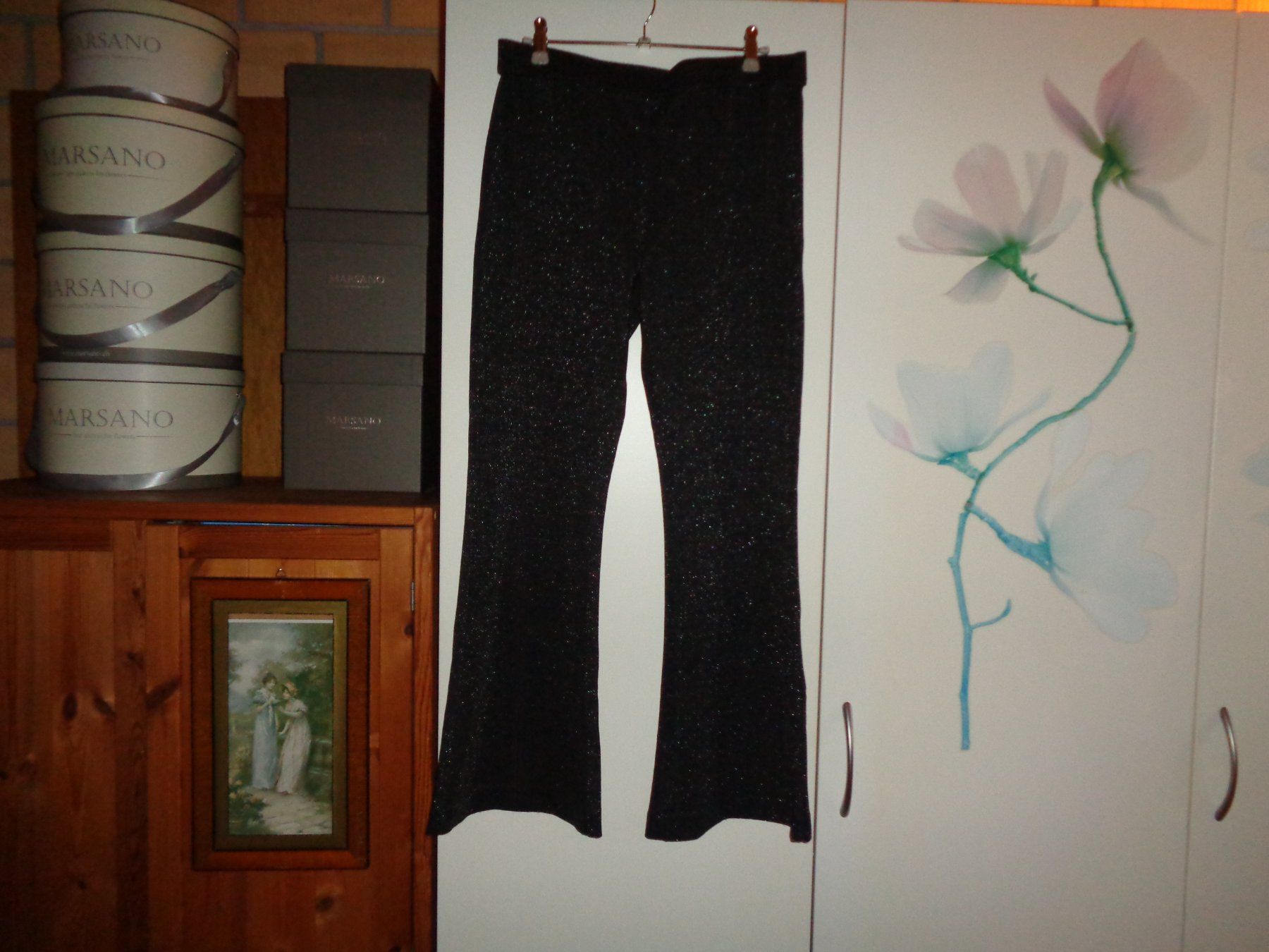 Vero Moda Pantaloni: *** Glitzer Schlaghose *** / Vero Moda – Usato da Othmarsingen venduto da Leuchtturmlady