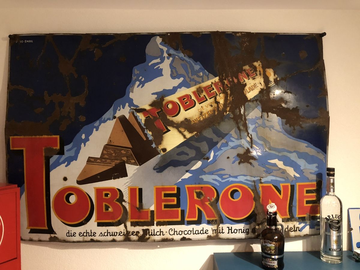 Toblerone Insegne: Toblerone plaque émaillée – Usato da Thierrens venduto da Bigla 1