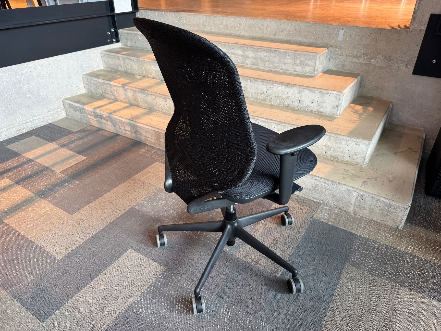 Vitra Sedie: Vitra - Mesh Bürostuhl - Top Zustand – Usato da Zürich venduto da FrankHeering 2
