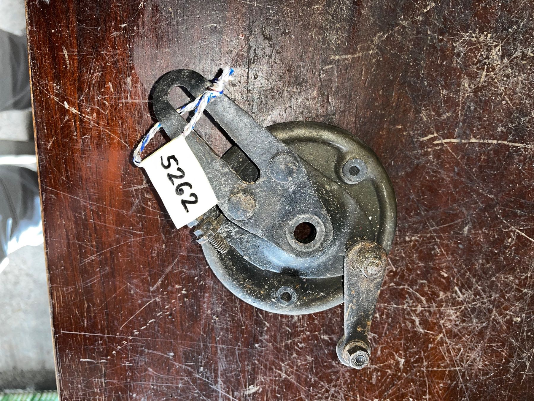 Sachs Parti ricambio per ciclomotori: Sachs Mofa Bremsankerplatte – Usato da Fahrni b. Thun venduto da berger_tuning34