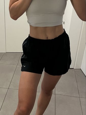 Short de sport taille S/M de NIKE   Dri-FIT