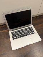 Apple MacBook Air 13 Zoll Silber guter Zustand