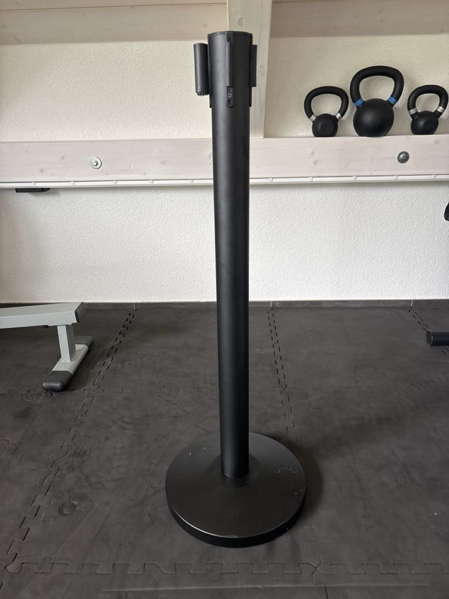 Fixations: Personenleitsystem einteilig – D'occasion à Saland par ser_bx5g