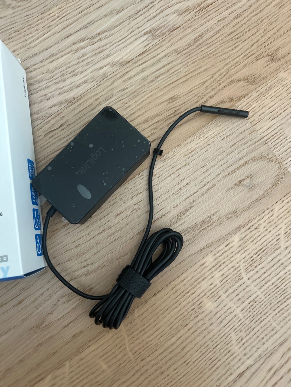 Chargeur: LogiLink Netzteil 44W Surface Pro 6 USB neu – Neuf (Voir description) à Bichwil par yarabrun 1